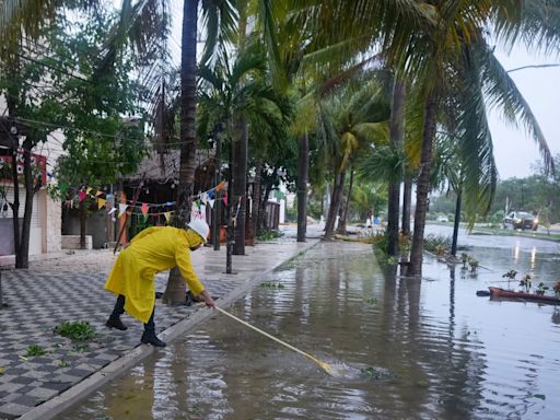 Beryl set to restrengthen into hurricane as it barrels toward US with Texas residents urged to evacuate: Live