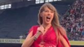 Taylor Swift fans are convinced Travis surprised her at Dublin show