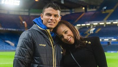 Belle explica decisão de morar separada do marido, Thiago Silva: 'Precoce'