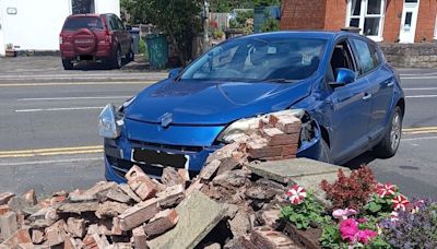 Car smashes through driveway wall in Telford