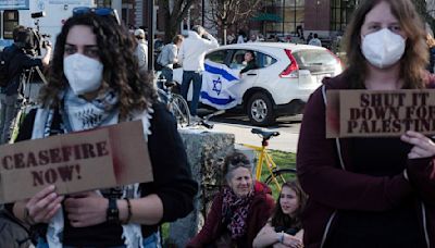 The Latest | Arrests top 2,000 as protests against Israel-Hamas war roil college campuses