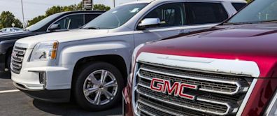 GM vs F: Which Stock Looks More Promising Ahead of Q1 Earnings?