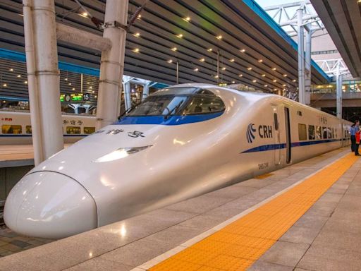 New high-speed sleeper train service connects Hong Kong with Beijing and Shanghai