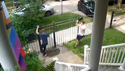 Video captures man fending off intruder with a frying pan at Logan Square home