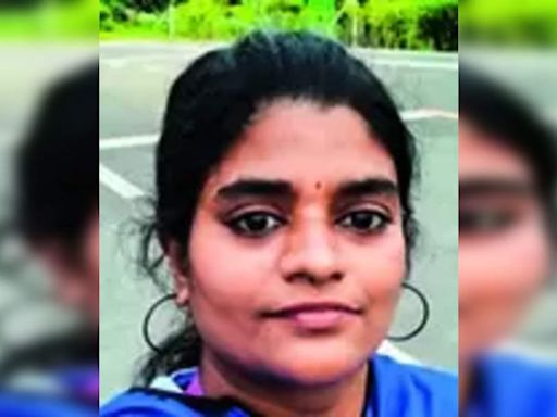 Kasthuri Rajamani qualifies for Paralympics debut at 39 | Chennai News - Times of India