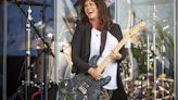 Iconic singers Alanis Morissette and Joan Jett rock Budweiser Stage with nostalgia-filled sets