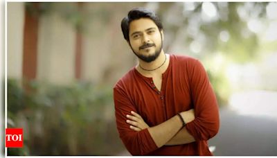 "The Malayalam film industry is not a hero-dominated industry now”, says ‘Varshangalkku Shesham' actor Kalesh Ramanand - Exclusive | Malayalam Movie News - Times of India