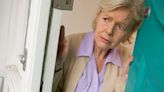 Überfall auf Rentner - Fall aus Aktenzeichen XY bewegt Millionen - wie Sie sich vor Überfällen schützen