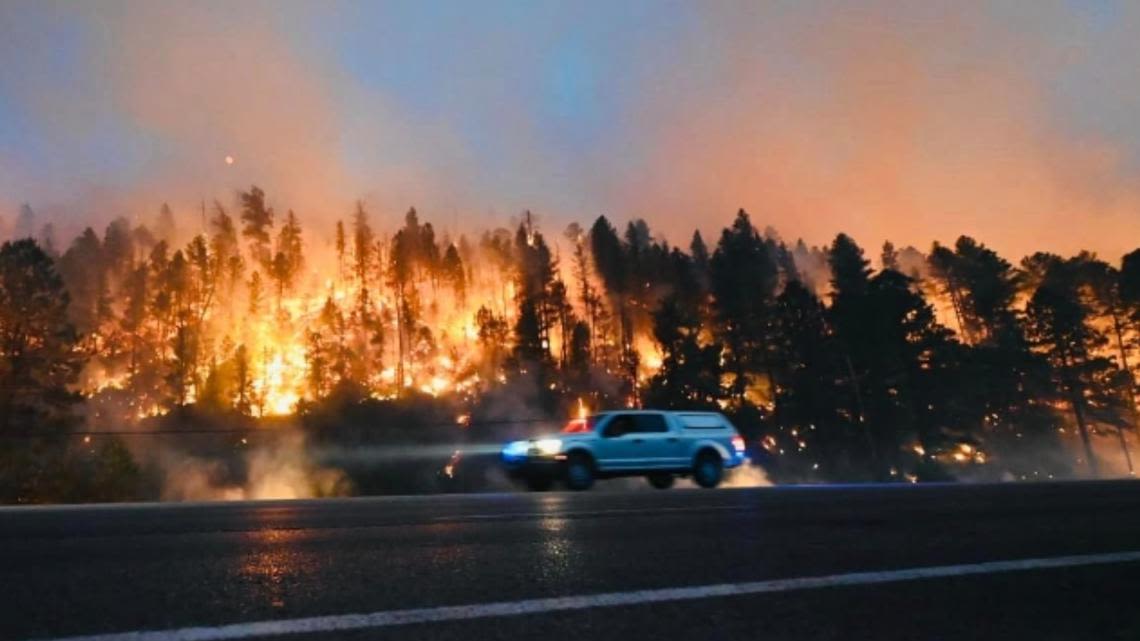 Almost 30 people still missing after Ruidoso fires