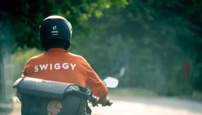 Does Swiggy Charge Delivery Partners For Tshirt, Bag? Viral Post Sparks Massive Backlash - News18