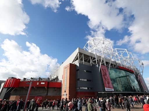 Manchester United vs Arsenal LIVE: Premier League team news, line ups and more from Old Trafford