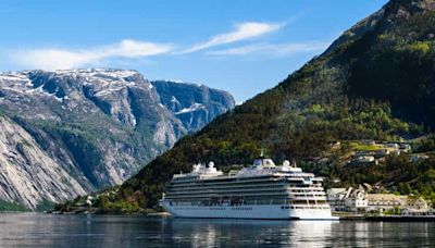 Smooth sailing for Viking as cruise operator closes week with 13% post-IPO gain (VIK)