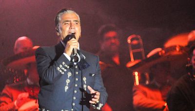 Alejandro Fernández volverá en concierto en Costa Rica y traerá su propio mariachi