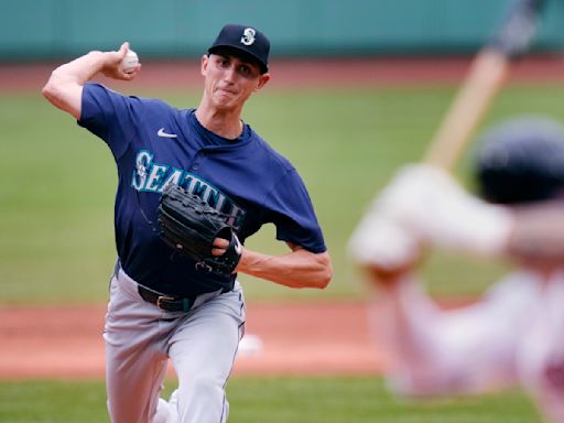 Mariners pitcher George Kirby honors Tim Wakefield with knuckleball pitch at Fenway Park