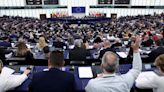 ¿Cuánto cobra un eurodiputado? Los parlamentarios europeos ganan casi cinco veces más que un trabajador medio en España