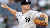 Yanks' Schmidt to IL, won't throw for 4-6 weeks
