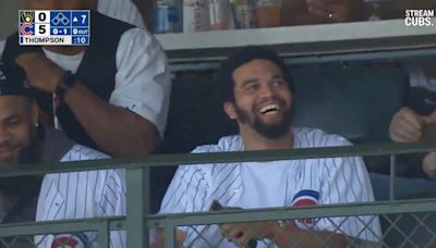 Wrigley Field cheers Caleb Williams, Keenan Allen during Cubs win