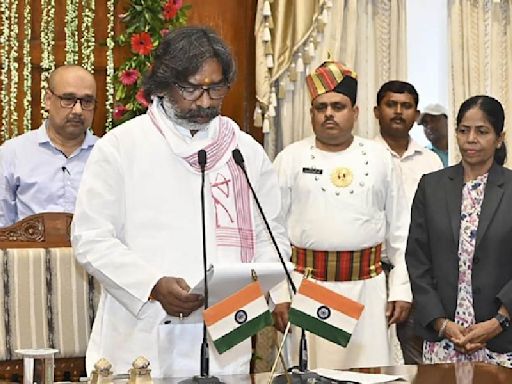 Hemant Soren's lightning oath: Takeover as Jharkhand CM within hours of governor invite