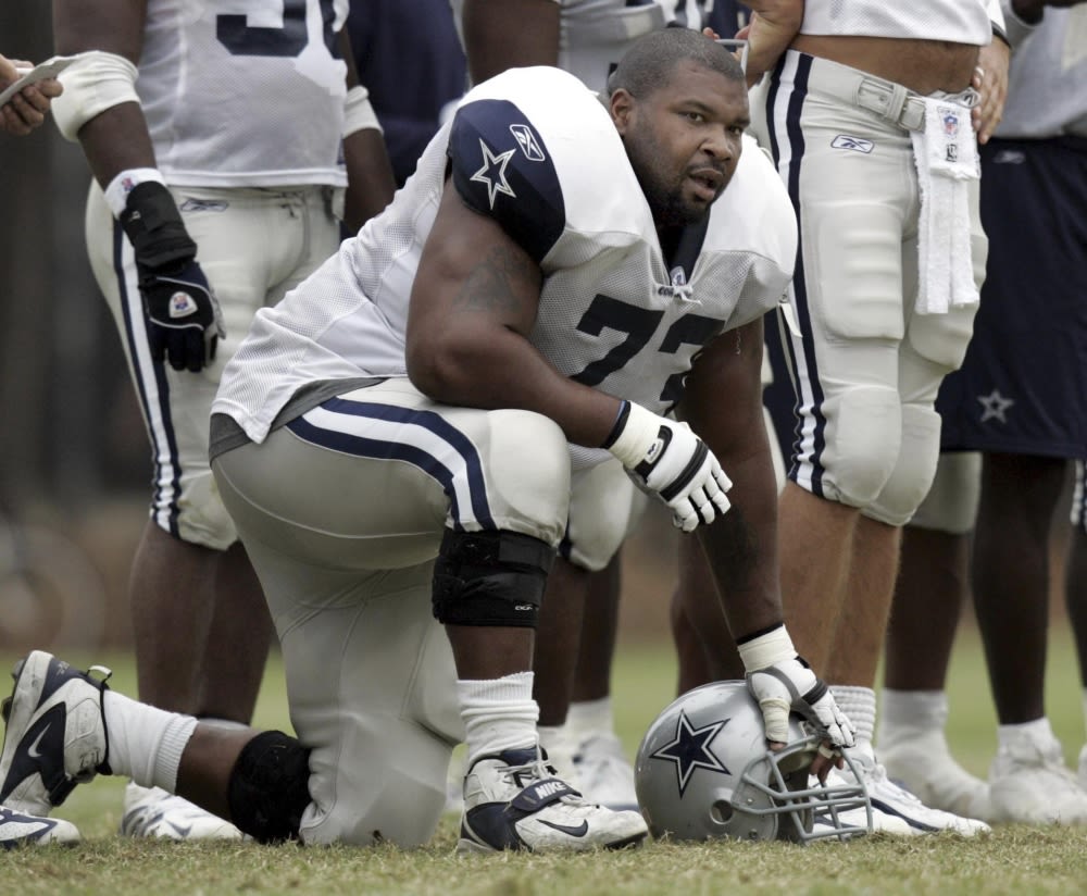 Larry Allen, Hall of Fame lineman for the Cowboys, dies at 52