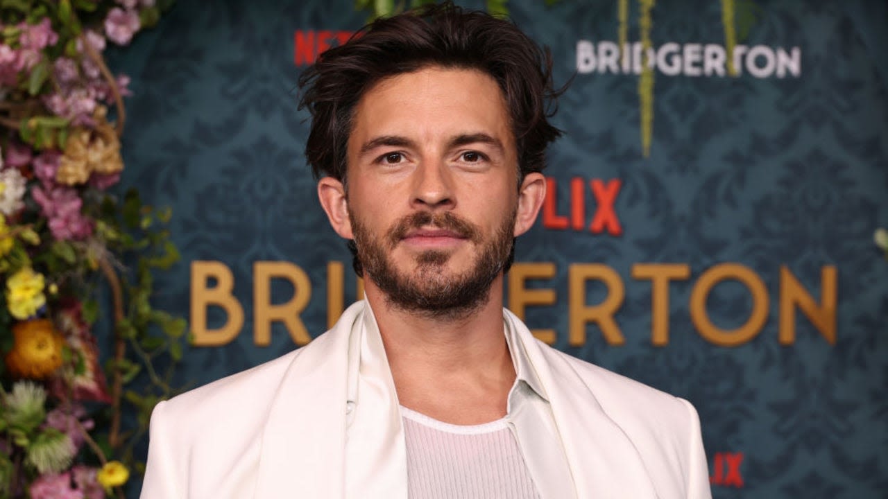 Jonathan Bailey Shares Sweet 'Jurassic Park' Story, Confirms Starring Role in New Franchise Film (Exclusive)