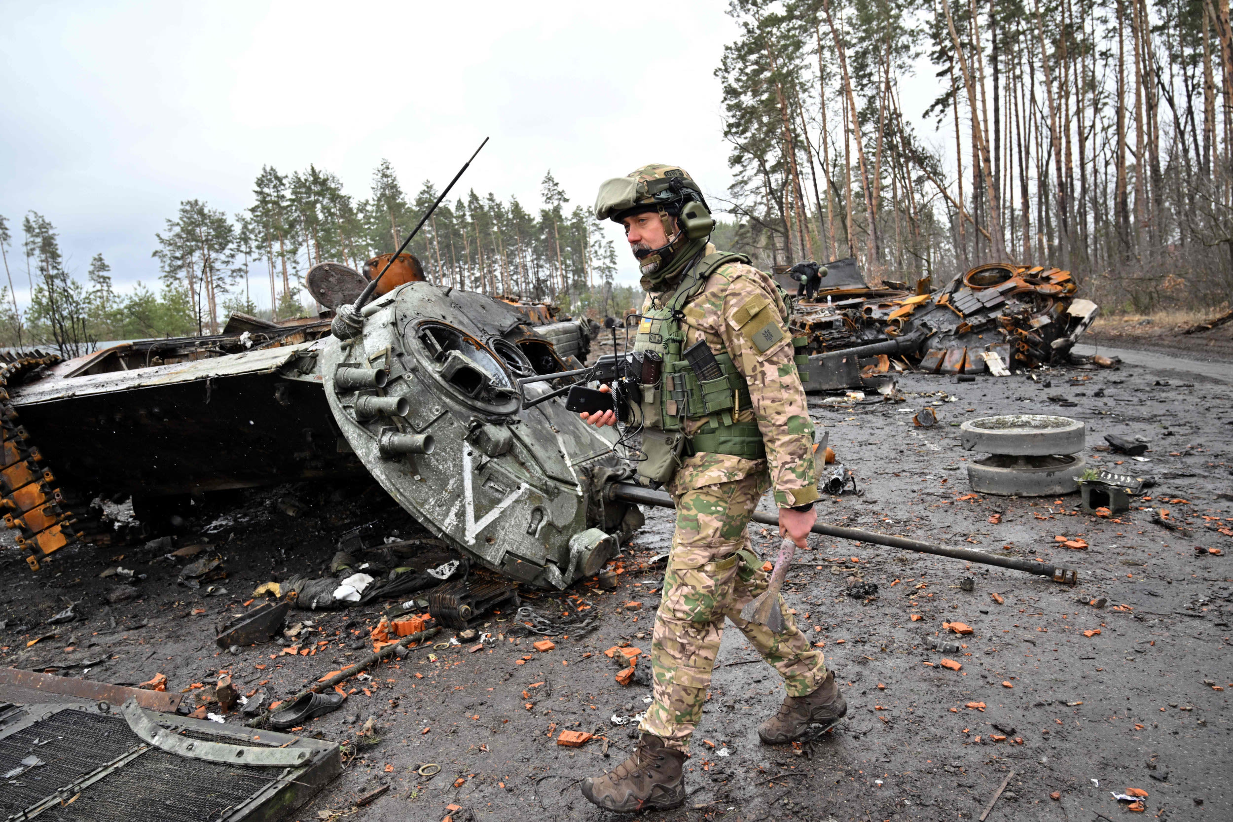 Ukraine video shows Russian armored vehicles decimated in strikes