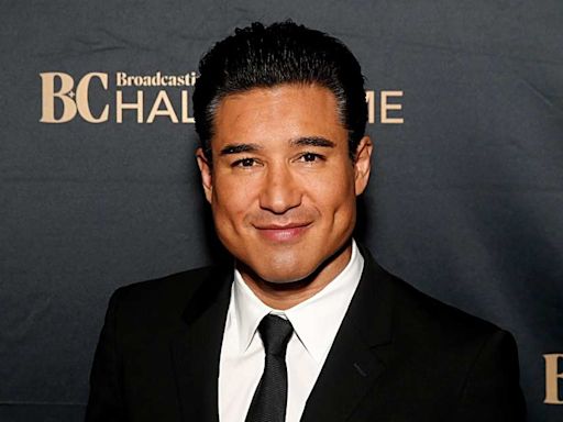 Mario Lopez Makes Rare Public Appearance With Wife and All 3 Kids for a Special Occasion