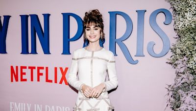 Netflix show 'Emily in Paris' pops up at DC bar