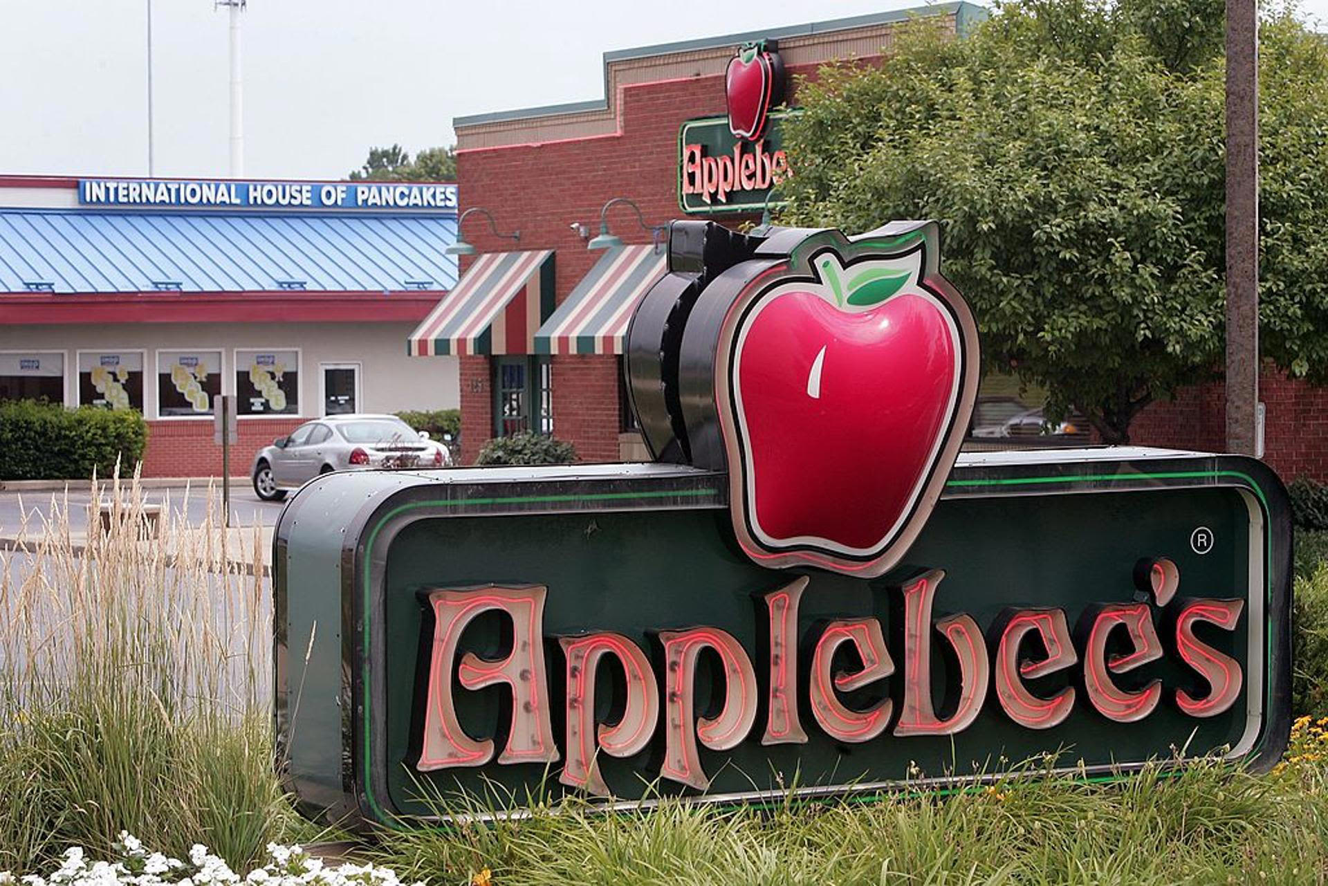 Applebee's Forced to Close 35 More Locations in 2024