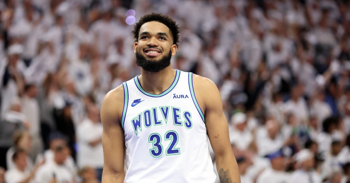 Sleeper Fantasy Promo: If Karl-Anthony Towns scores at least 1 point against Dallas, users can win big