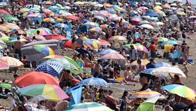 Heatwave alert as maps go dark red with Britain facing sweltering 28C scorcher