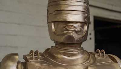 Rubin: 11-foot-tall Robocop statue is somewhere in Eastern Market awaiting new secret home