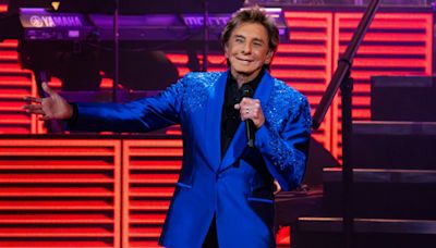Barry Manilow: A pure showbiz ‘farewell’ from the Springsteen of easy listening