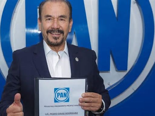 Pedro Rodríguez Villegas va por la reelección en Atizapán; se registró por el PAN