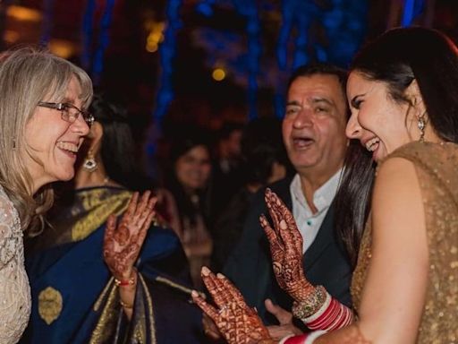 Katrina Kaif's UNSEEN Photo From Intimate Wedding Reception Goes Viral Amid Pregnancy Rumours | Viral - News18