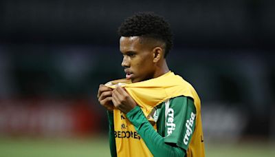 West Ham signs teenage Brazilian winger Guilherme