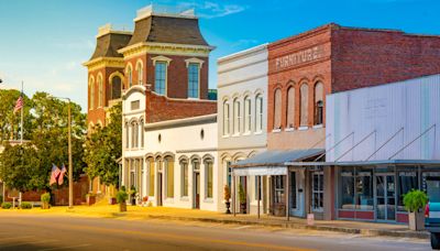 The Salary Needed To Live Comfortably in America’s 50 Best Small Towns