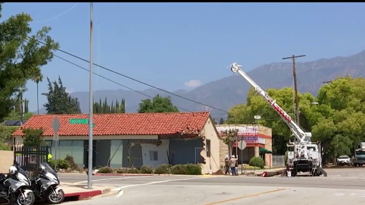 3 dead, 3 injured after Tesla crashes into building in Pasadena