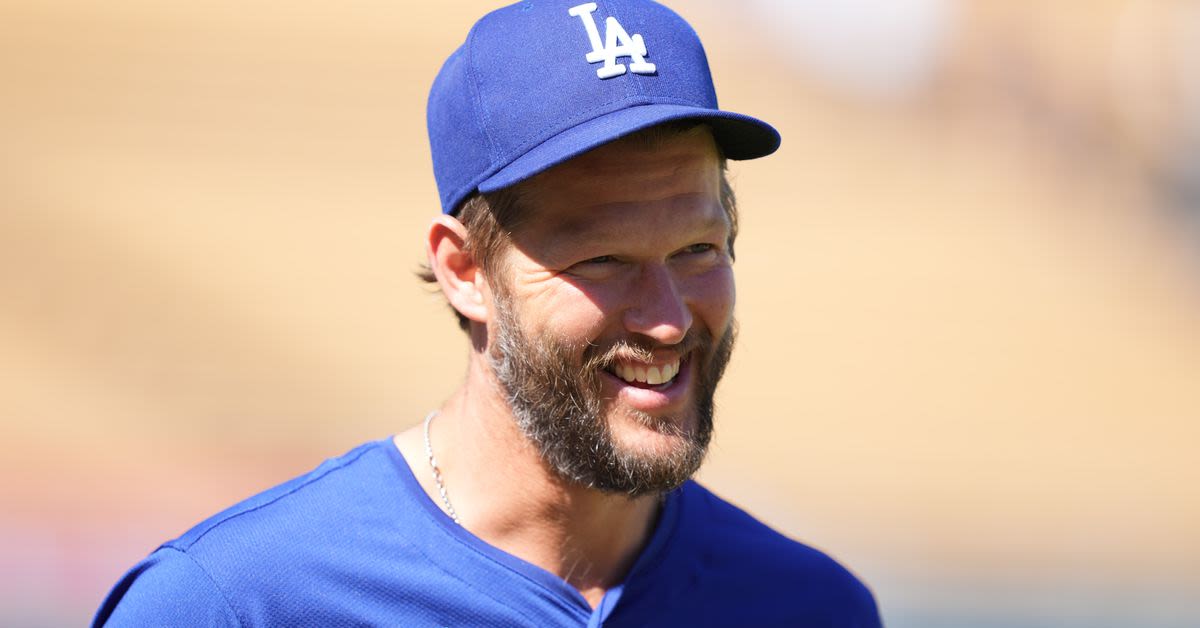 Clayton Kershaw faces hitters for first time since shoulder surgery