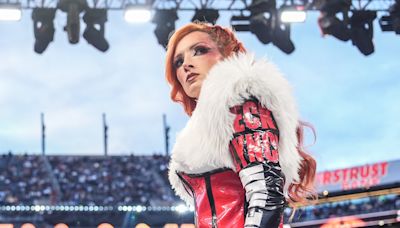 Becky Lynch Contract Update Ahead Of WWE Raw Title Match - Wrestling Inc.