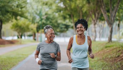 Walking Is Key To Easing Joint Pain: Here’s How to Stroll Ache-Free