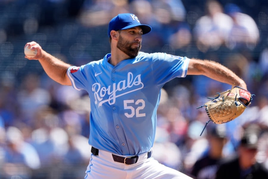 Wacha tosses 7 innings of 4-hit ball, Royals top Twins 2-0 for sweep of closest AL wild-card pursuer