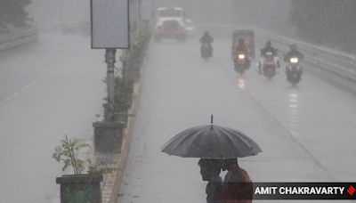 Mumbai Rains Live Updates: Torrential rains batter city as IMD forecasts more showers; Andheri subway shut