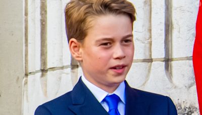 Kate Middleton a pris une superbe photo de son fils George pour ses 11 ans, portrait craché de William ?