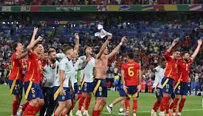 The Debrief as Spain defeat France to qualify for EURO 2024 final