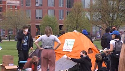 Campus protests grow across the country, including Syracuse University