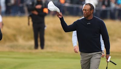 Tiger Woods ends his season by missing the cut in the British Open