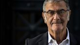 "En computación cuántica tan solo hemos fabricado 'máquinas de juguete'": Serge Haroche, el premio Nobel que estudia los misterios de la luz a nivel subatómico