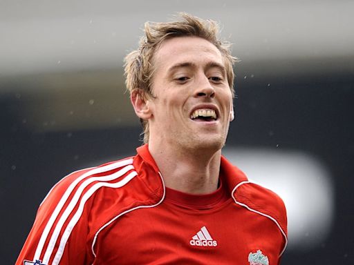 On this day in 2005 – Liverpool sign Peter Crouch from Southampton for £7million