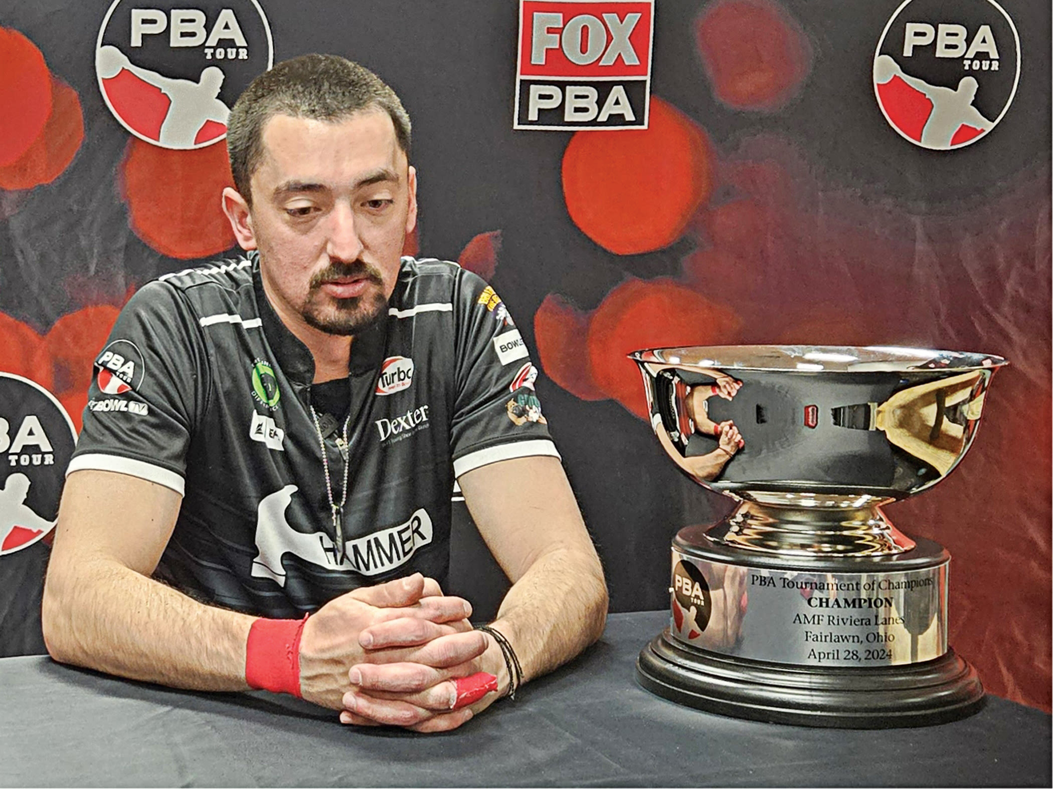 Kent climbs stepladder, wins PBA Tournament of Champions - Akron.com