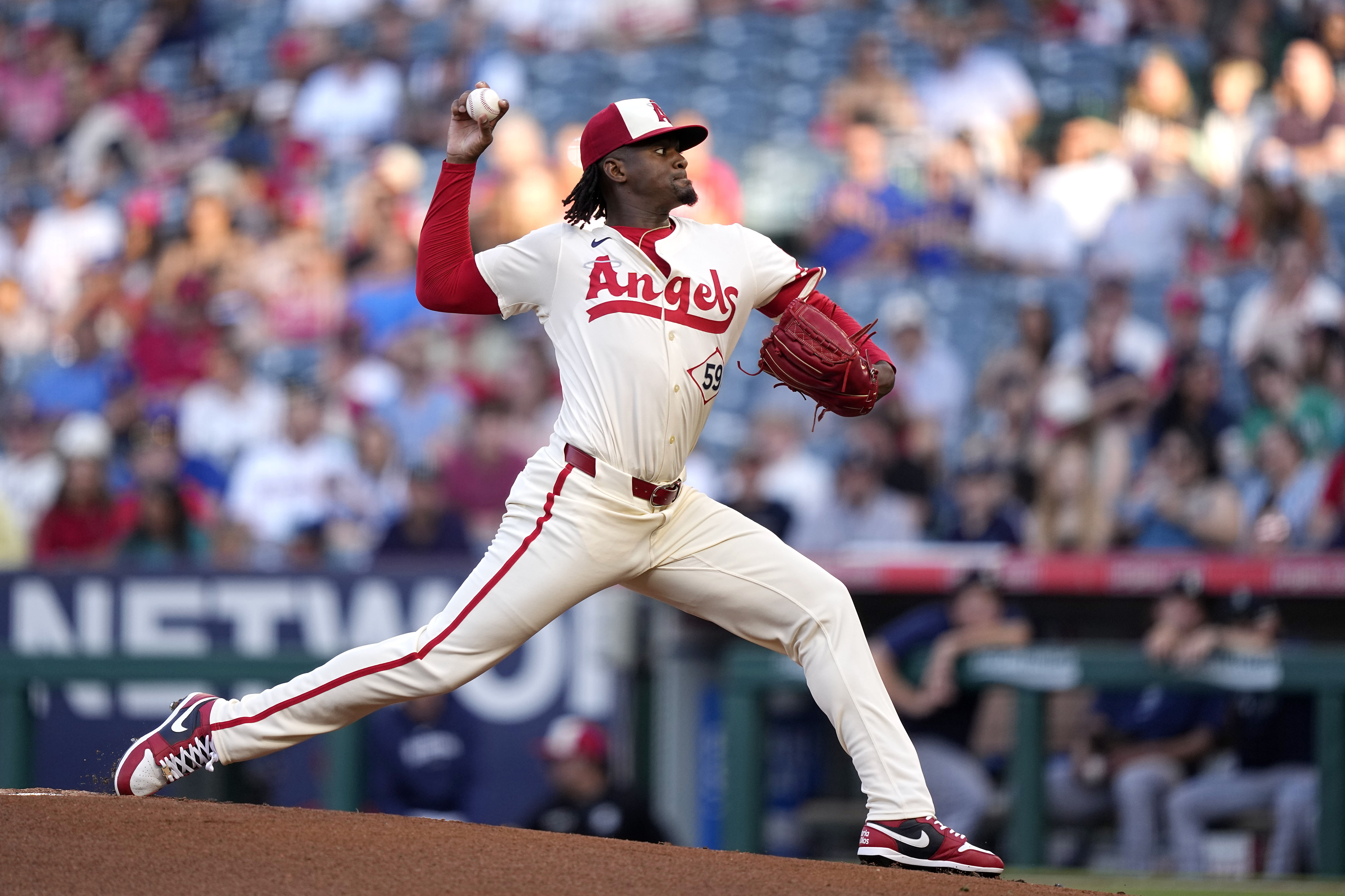 Soriano leads the Los Angeles Angels' strong mound effort in a 2-1 victory over the Seattle Mariners